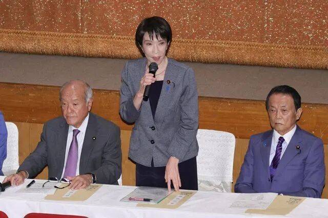 日媒：高市早苗就自民黨與公明黨決裂道歉，稱“對(duì)此承擔(dān)責(zé)任”，誓言“絕對(duì)要當(dāng)上首相”:西鳳酒
