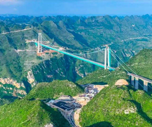 貴州“世界第一高橋”有繩蹦極2999元/次被指“蹦極刺客”，多方回應:西鳳酒
