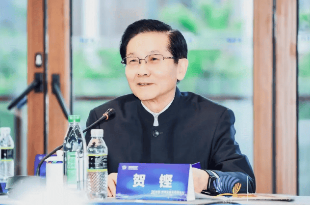 如何調(diào)整收入分配？原高官支招：消費(fèi)不是刺激出來的 多想想怎么漲工資:西鳳酒
