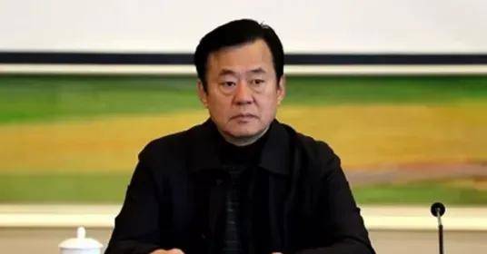 湖南省邵陽市人大常委會原副主任秦立軍被公訴:西鳳酒
