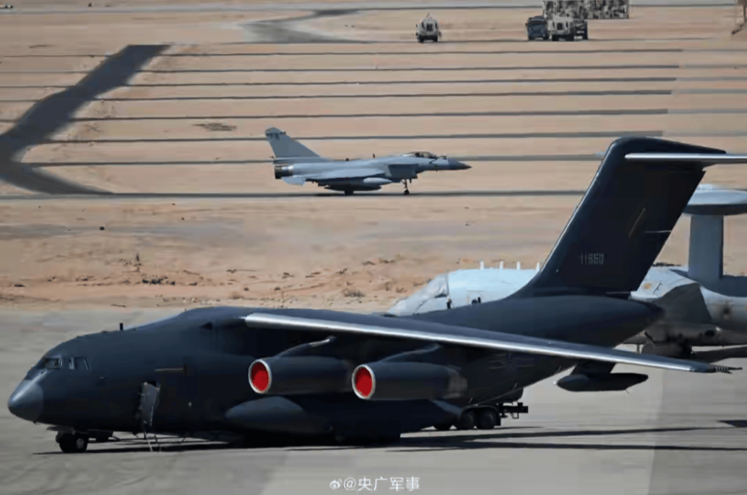 非洲上空<strong></p>
<p>西鳳酒
</strong>，中國攻勢空軍出場，殲-10C萬里跨越，多國對華開放領空:西鳳酒
